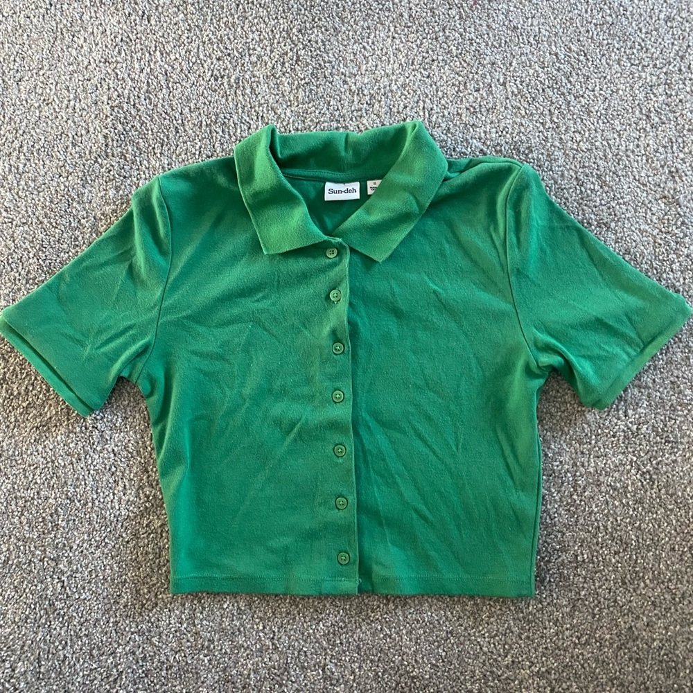 Sun-deh Women’s Cropped Polo